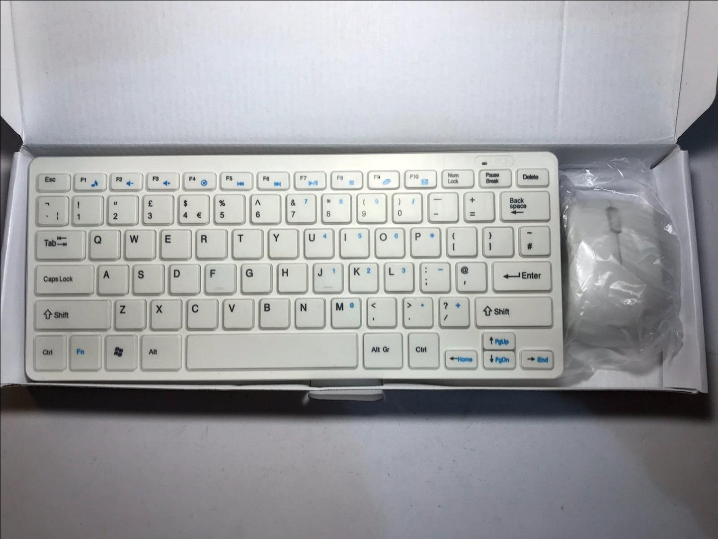 White Wireless Small Keyboard & Mouse for Samsung UA65ES8000 Series 8 Smart TV