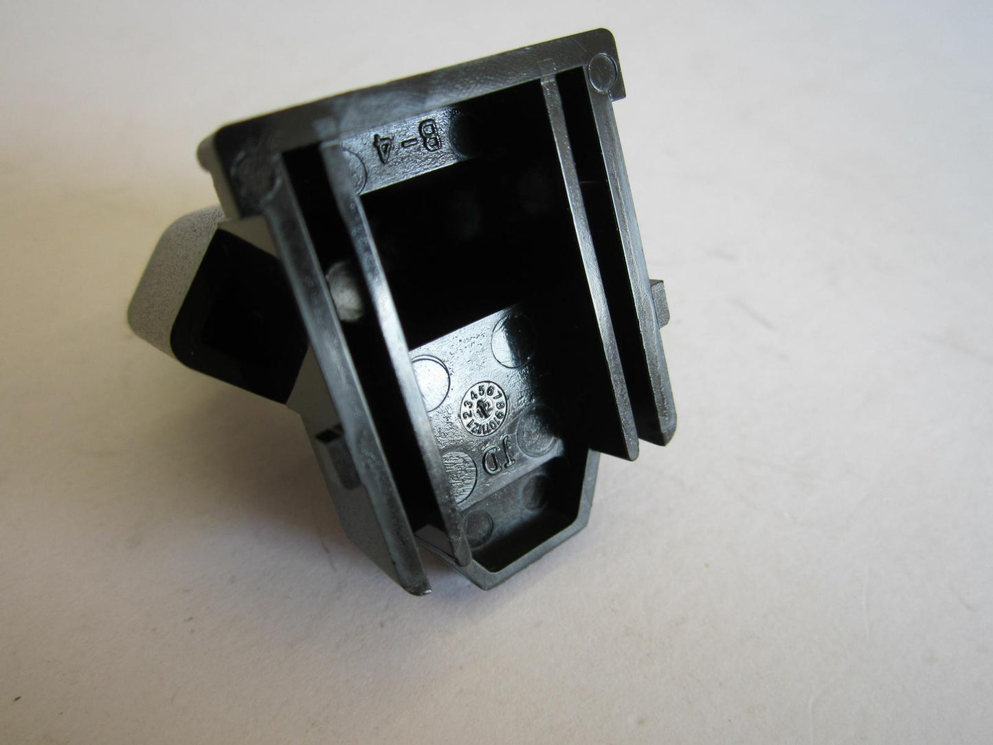 APD EU Slide Attachment Plug for Asian Power Devices model WA-36A12R WA36A12R