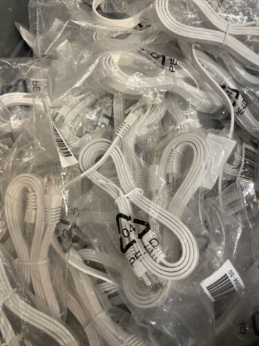 1M Flat White Ethernet Cable Lead 200-000064-50 CAT.5E E212689