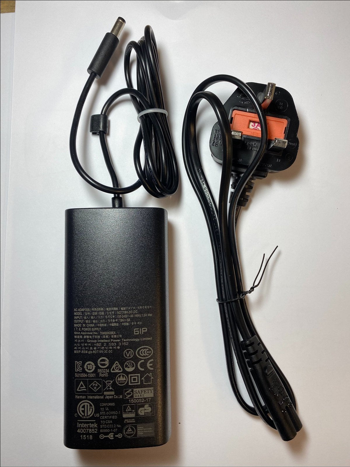 Replacement 19V AC Adaptor for Spark - Smart Guitar Amp & App - Positive Grid