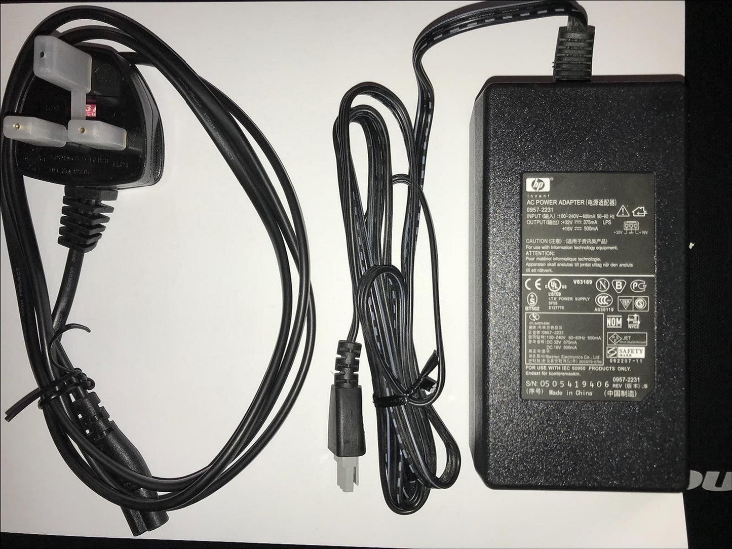 HP 32V 16V AC Adapter for C4340, C4343, C4348 C4380, C4383, C4385, C4388, C4390