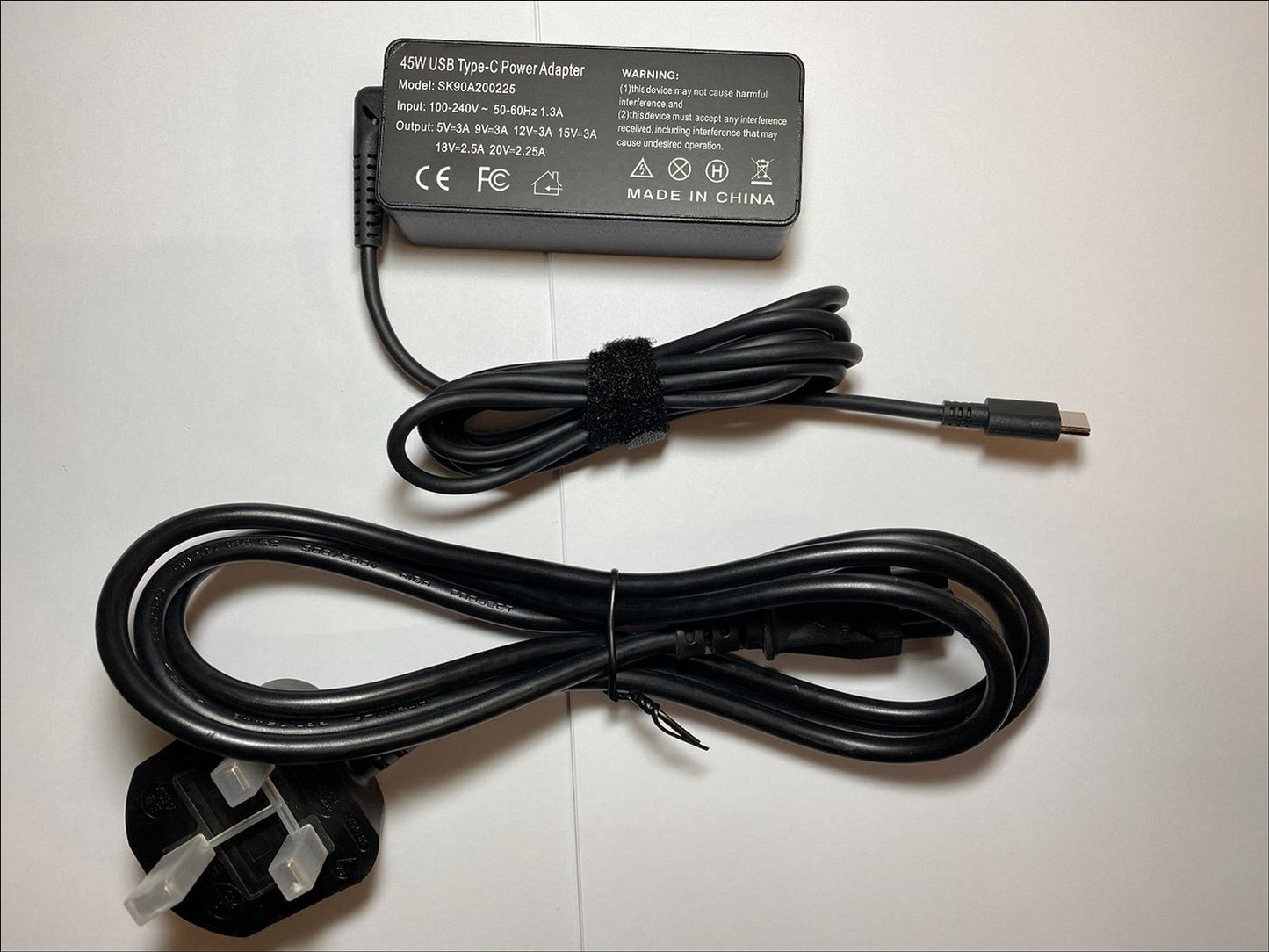 Replacement for 27.0W C210001 AC Adaptor Power Supply 5.0V 3.0A or 9.0V 3.0A