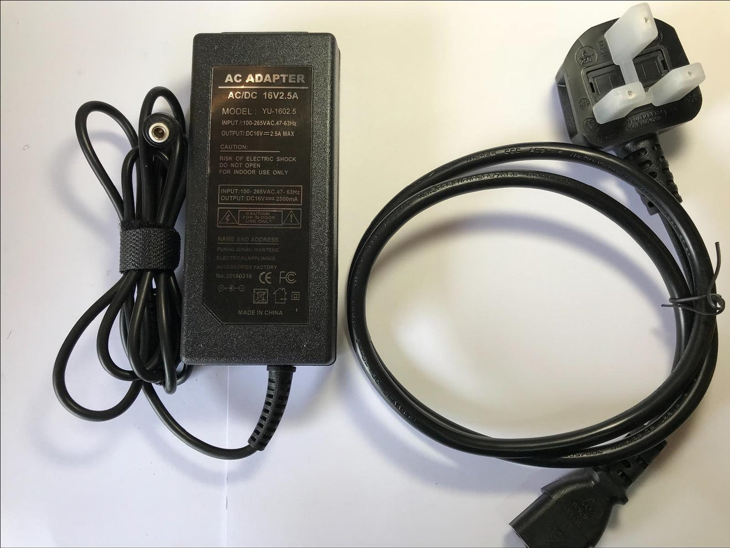 Replacement Yamaha PA-300C 16V 2.4A AC Adaptor for Yamaha P255 Digital Piano