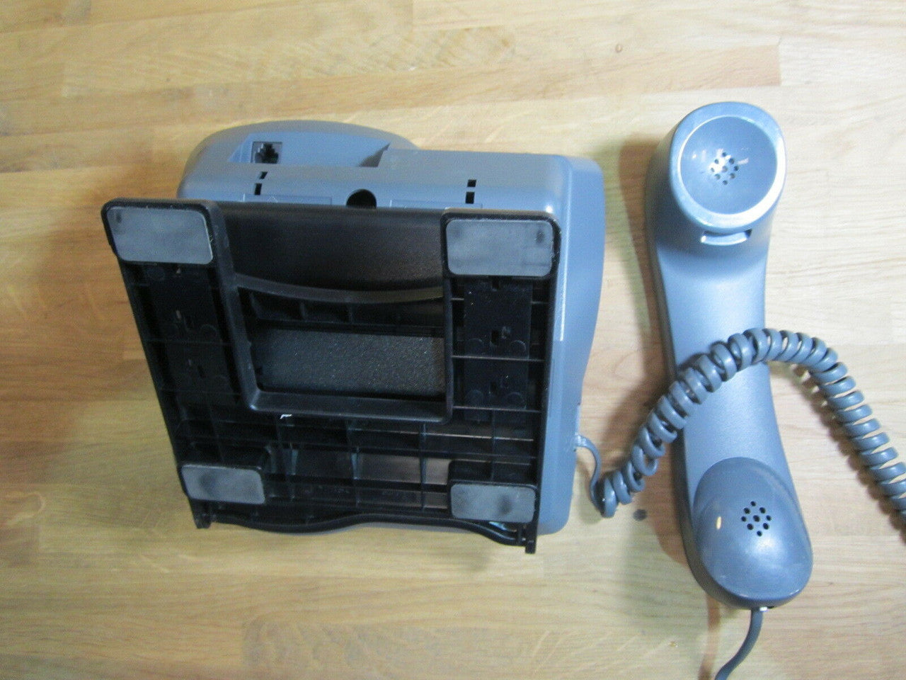 USED Avaya 5410 Digital Handset P/N 700382005 IP Ready Telephone