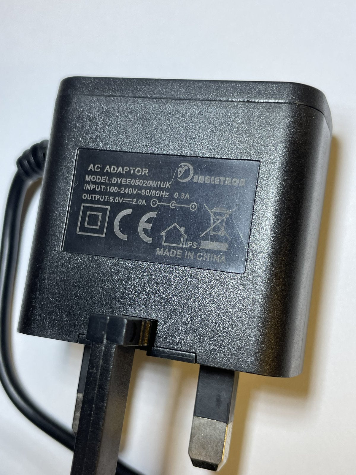 Replacement for SIL Switching Adapter SSA-5W-05 UK 052060F 5.2V 600mA UK Plug