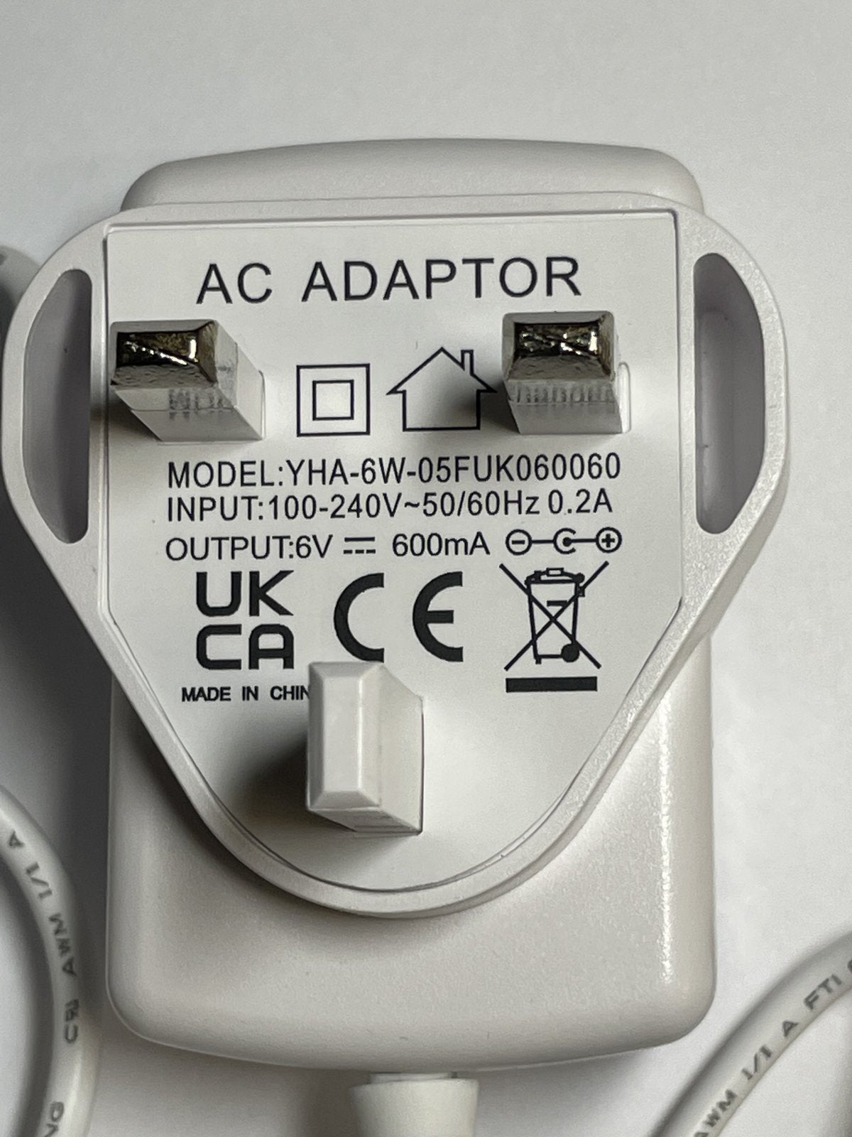 White 6V AC-DC Adaptor Power Supply Charger for 600mA/500mA/400mA