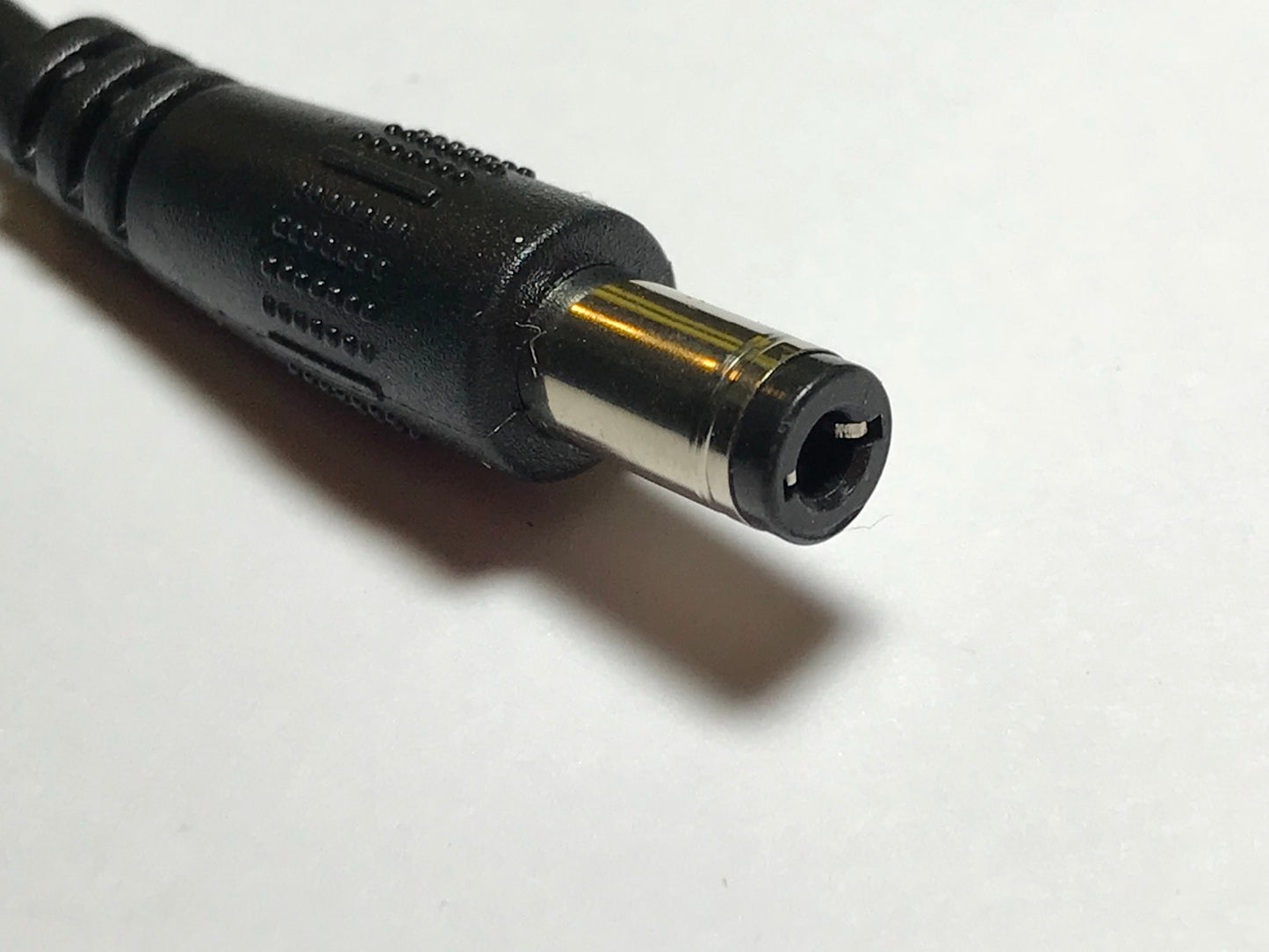 5.5mm x 2.1mm DC Socket Wire Lead to 5.5mm x 2.1mm / 2.5mm Audio Plug Connector