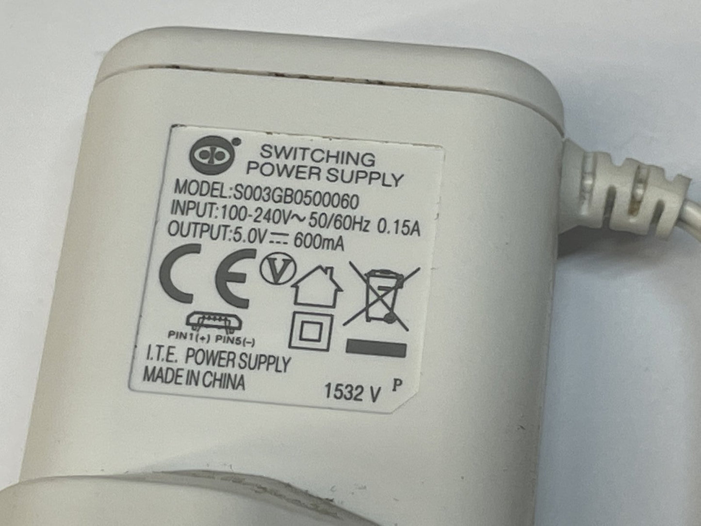 Replacement for 5.0V 0.6A 3.0W BLJ06W050060P1-B 089009 AC-DC Power Adaptor