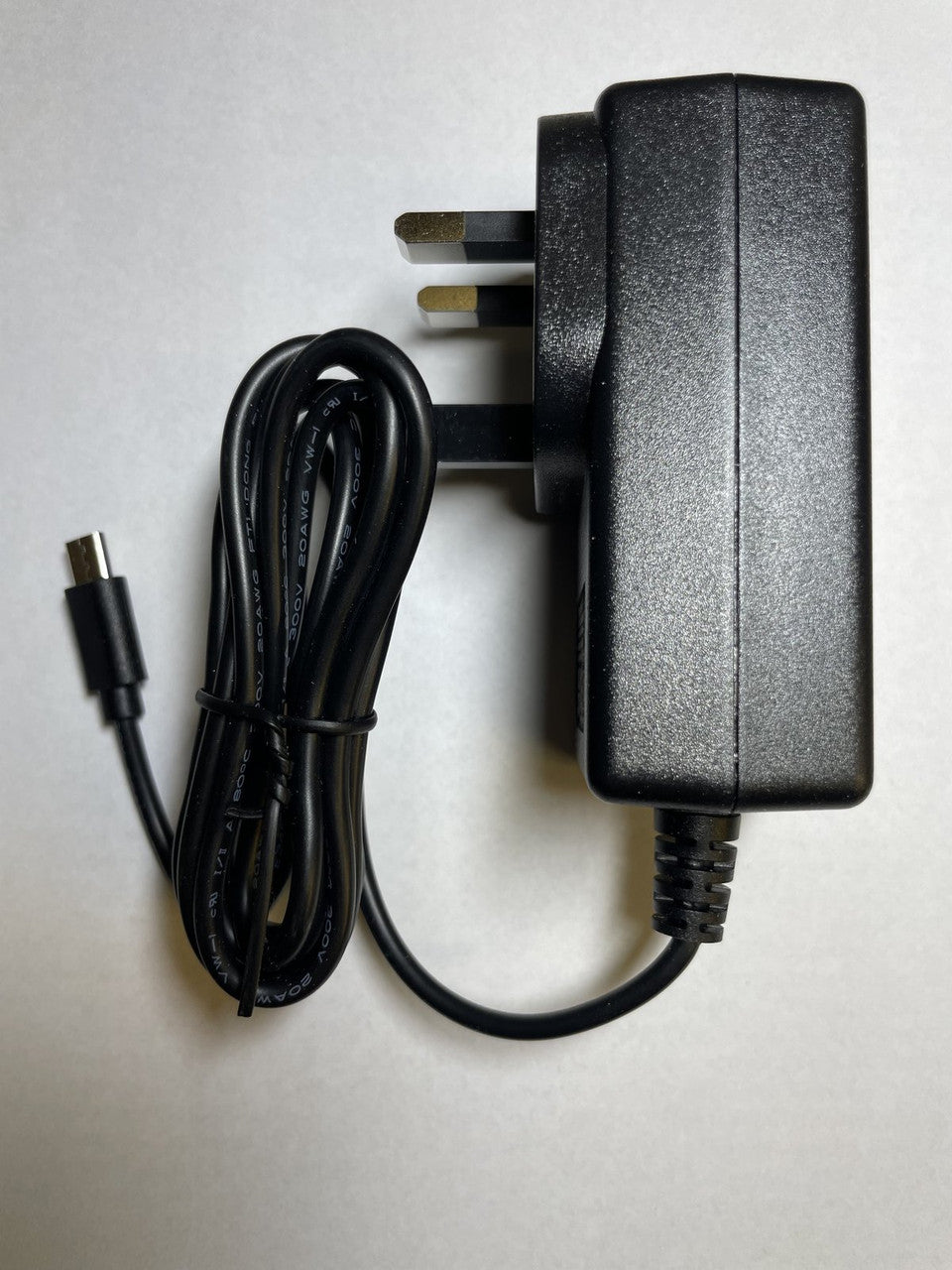 UK 5V 4A AC-DC Adaptor Power Supply Charger with USBC USB-C Connector