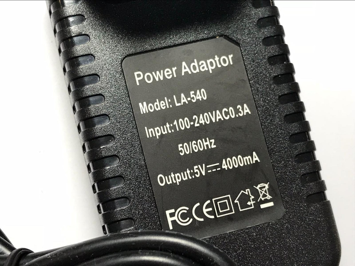 EU Wallmounted Replacement AC-DC Adaptor Power Supply for model UI318-05 5V 3A