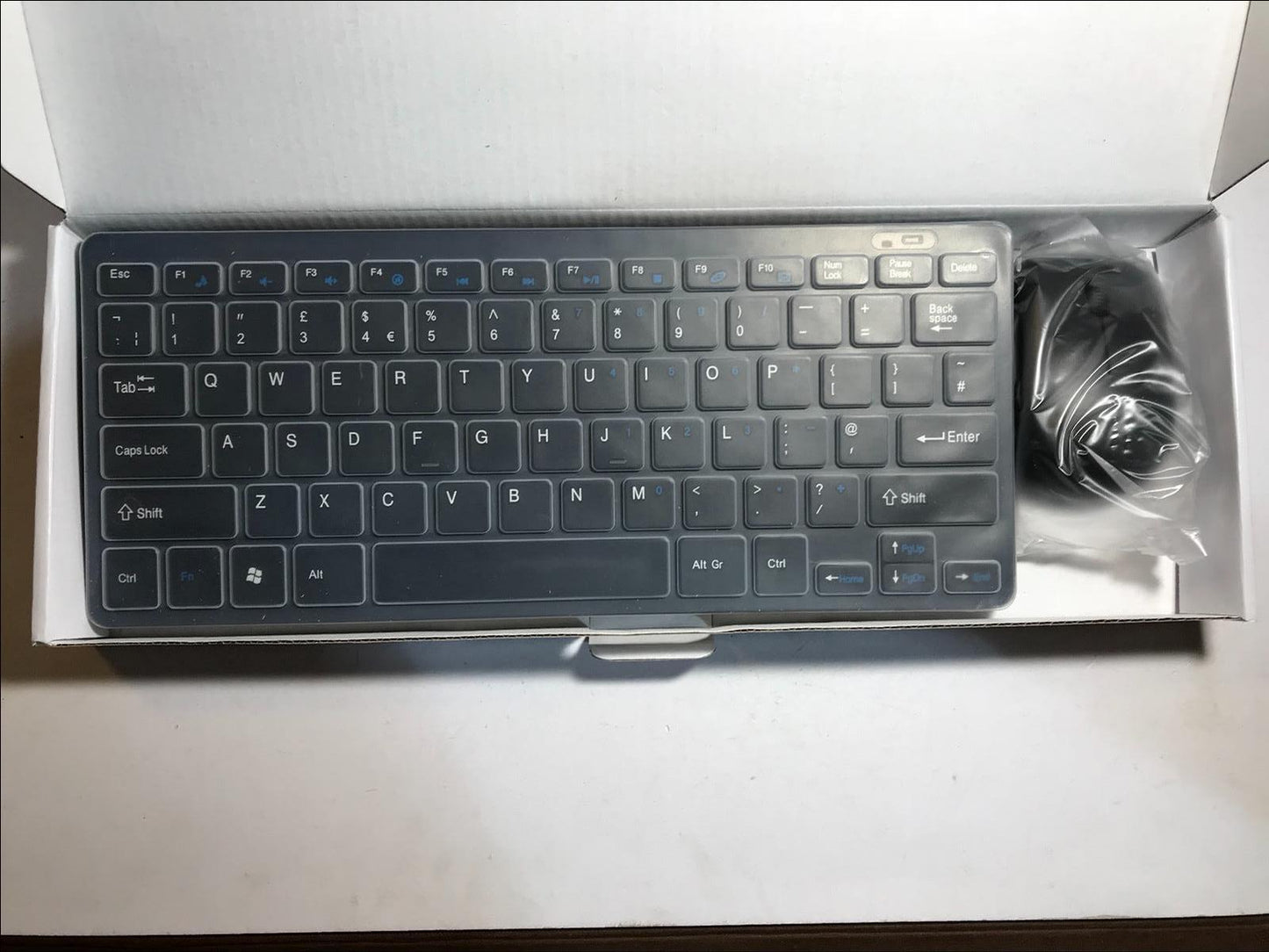 Wireless Black Small Keyboard and Mouse for SAMSUNG UE40J5200AK 40" Smart TV