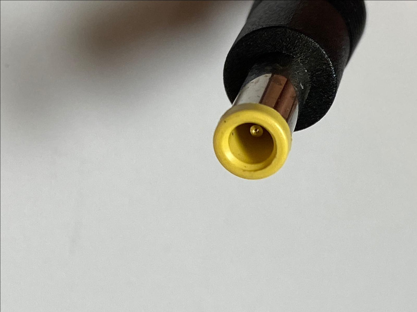 5.5mm x 2.1mm DC Socket Wire Lead to 5.0mm x 3.3mm with Centre Pin Connector