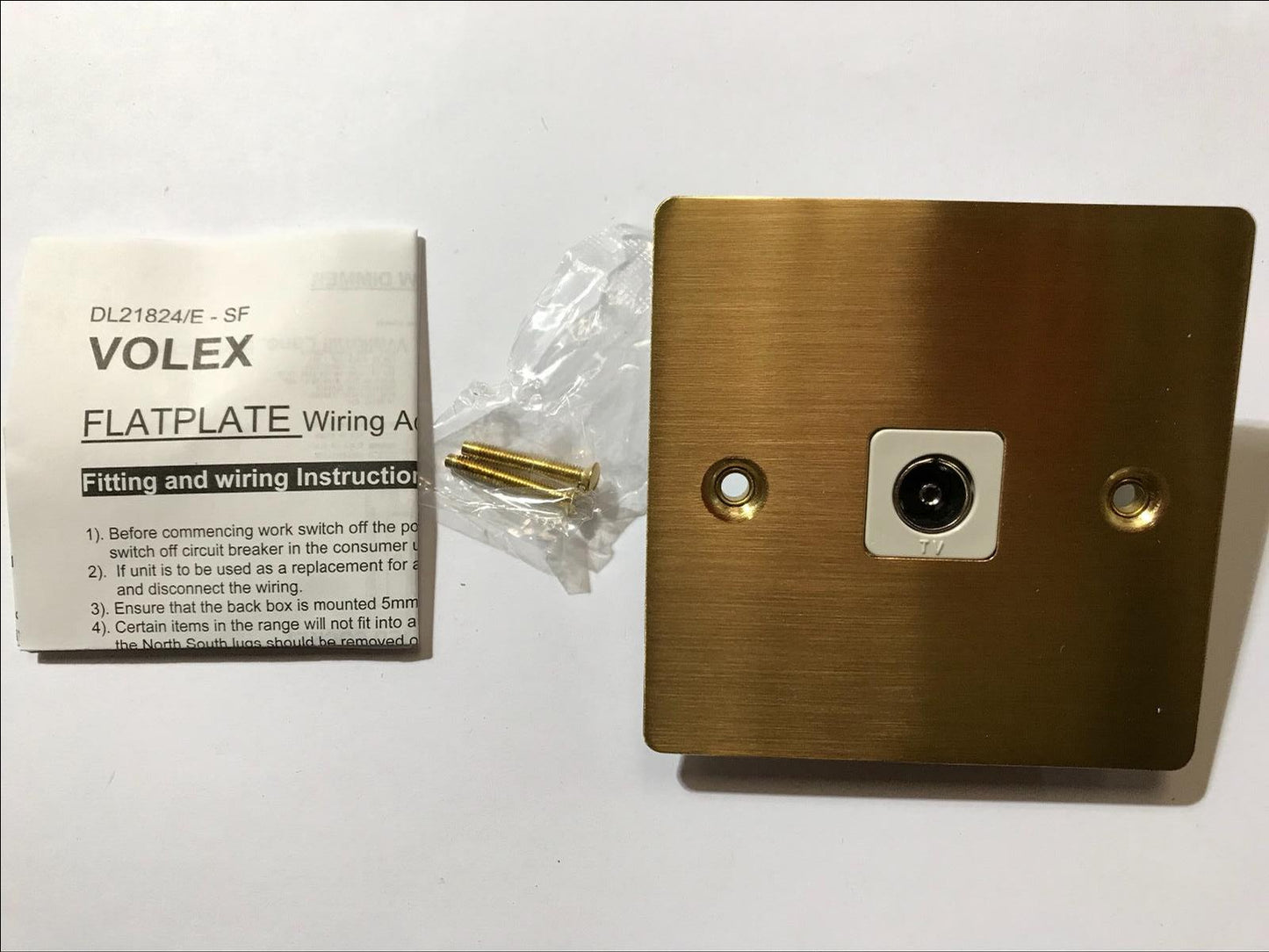 Volex DEC0257 Co-Axial Socket Single Brushed Brass TV/Freeview Aerial Plug Point