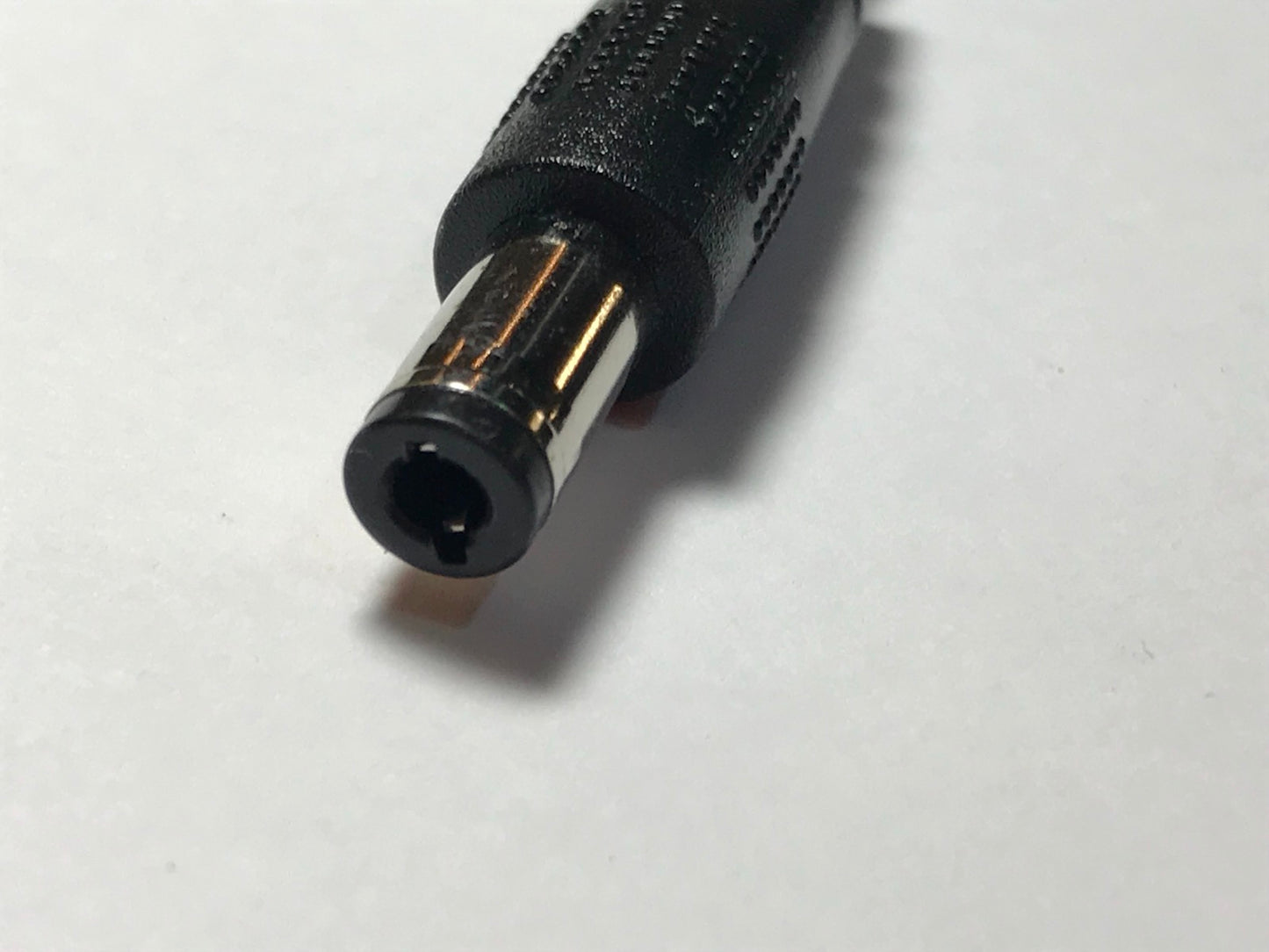 5.5mm x 2.5mm DC Socket Wire Lead to 5.5mm x 2.1mm / 2.5mm Audio Plug Connector