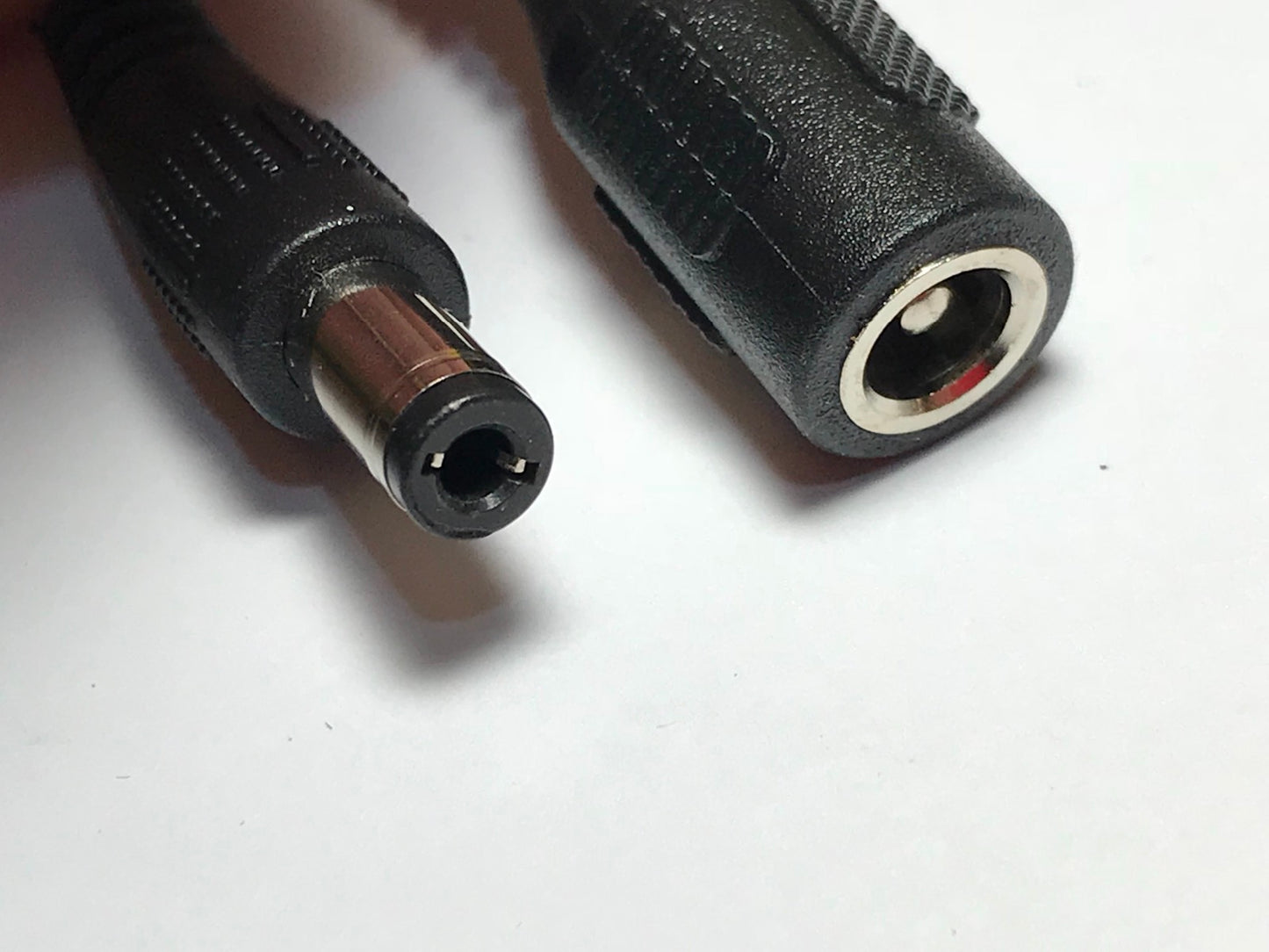 5.5mm x 2.1mm DC Socket Wire Lead to 5.5mm x 2.1mm / 2.5mm Audio Plug Connector