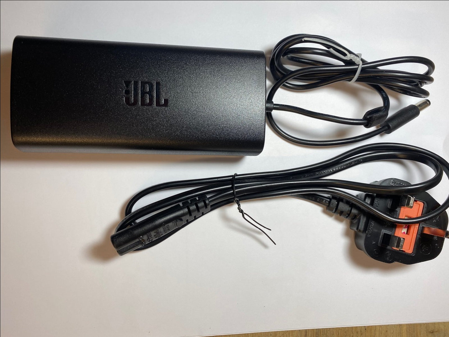 Replacement 19.0V 3.0A AC Adapter Power Supply for JBL XTREME 2 ADS-60JlA-19-2