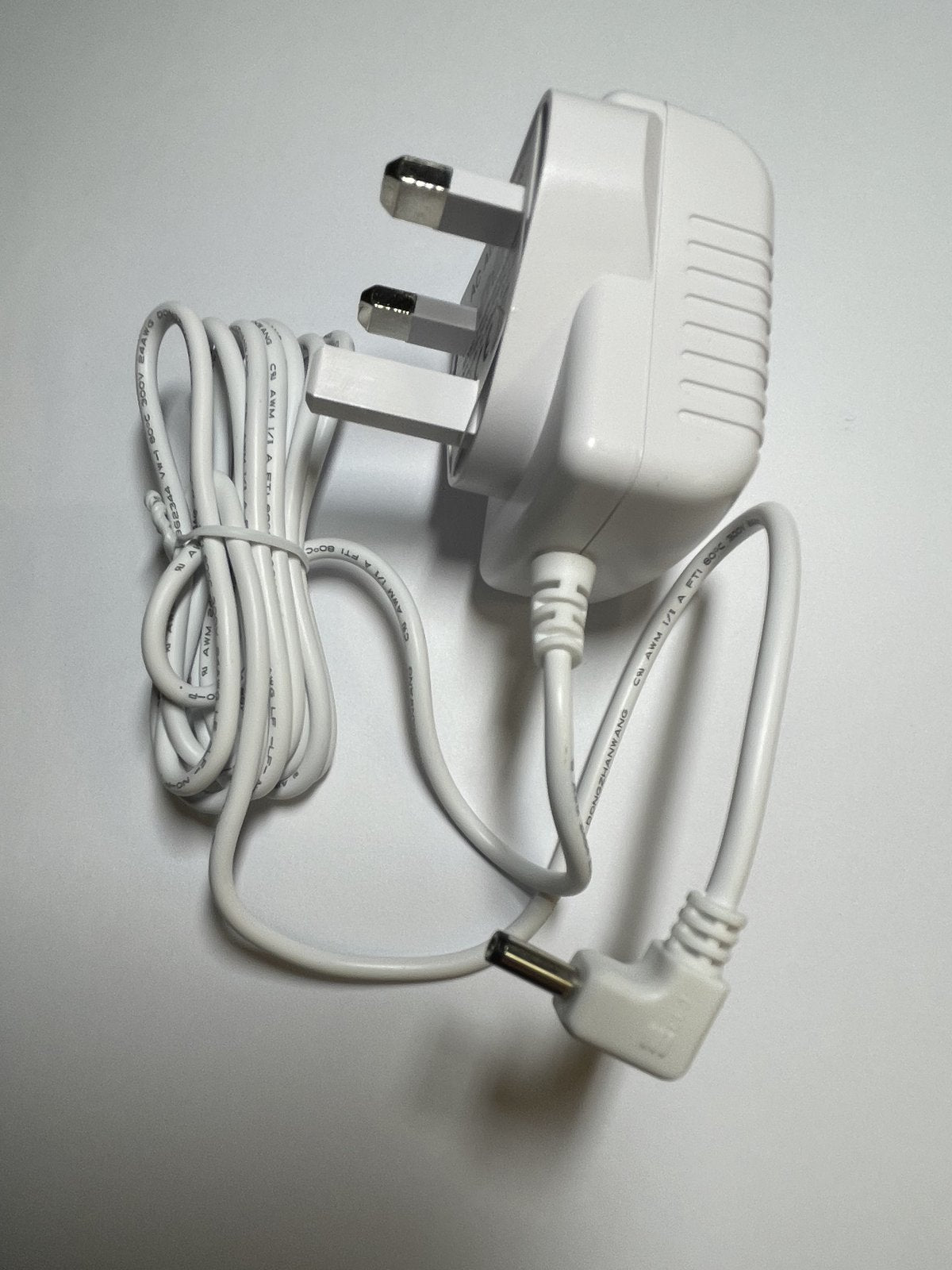 White 6V AC-DC Adaptor Power Supply Charger for 600mA/500mA/400mA