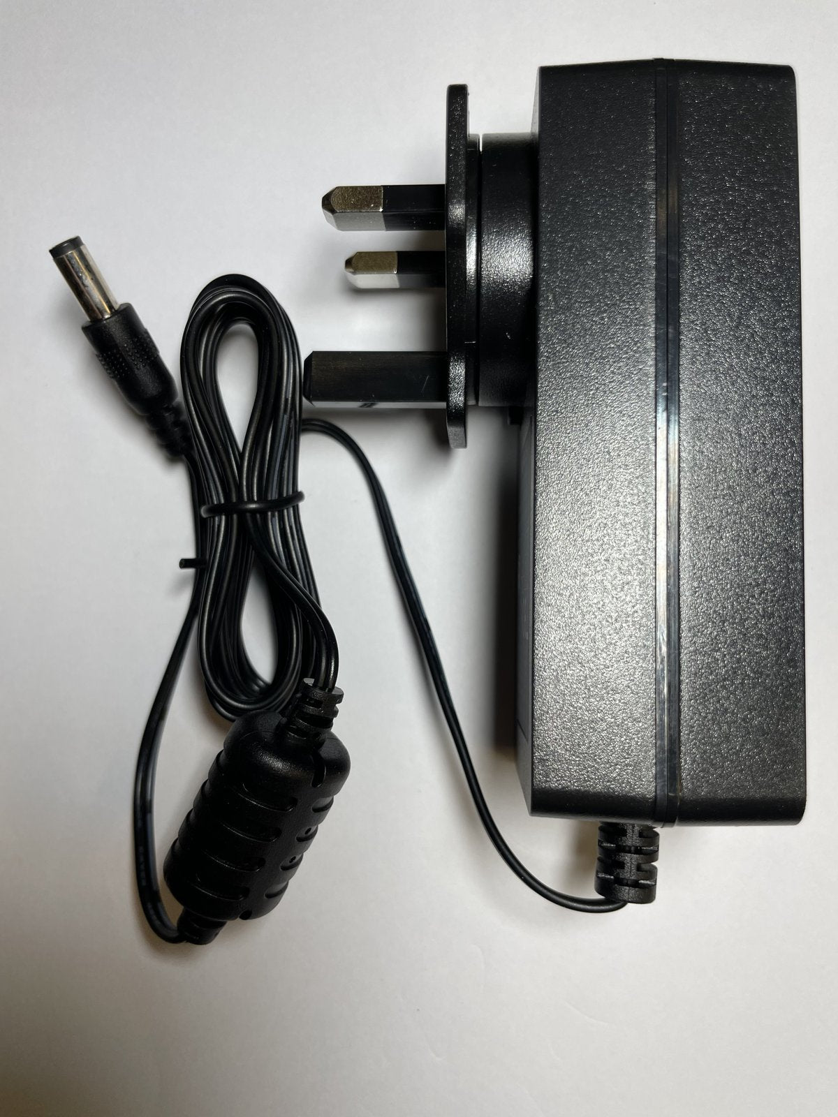 Replacement for 29.40V 2.0A Li-ion Charger TS-63W-294200 AC-DC Adaptor UK Plug