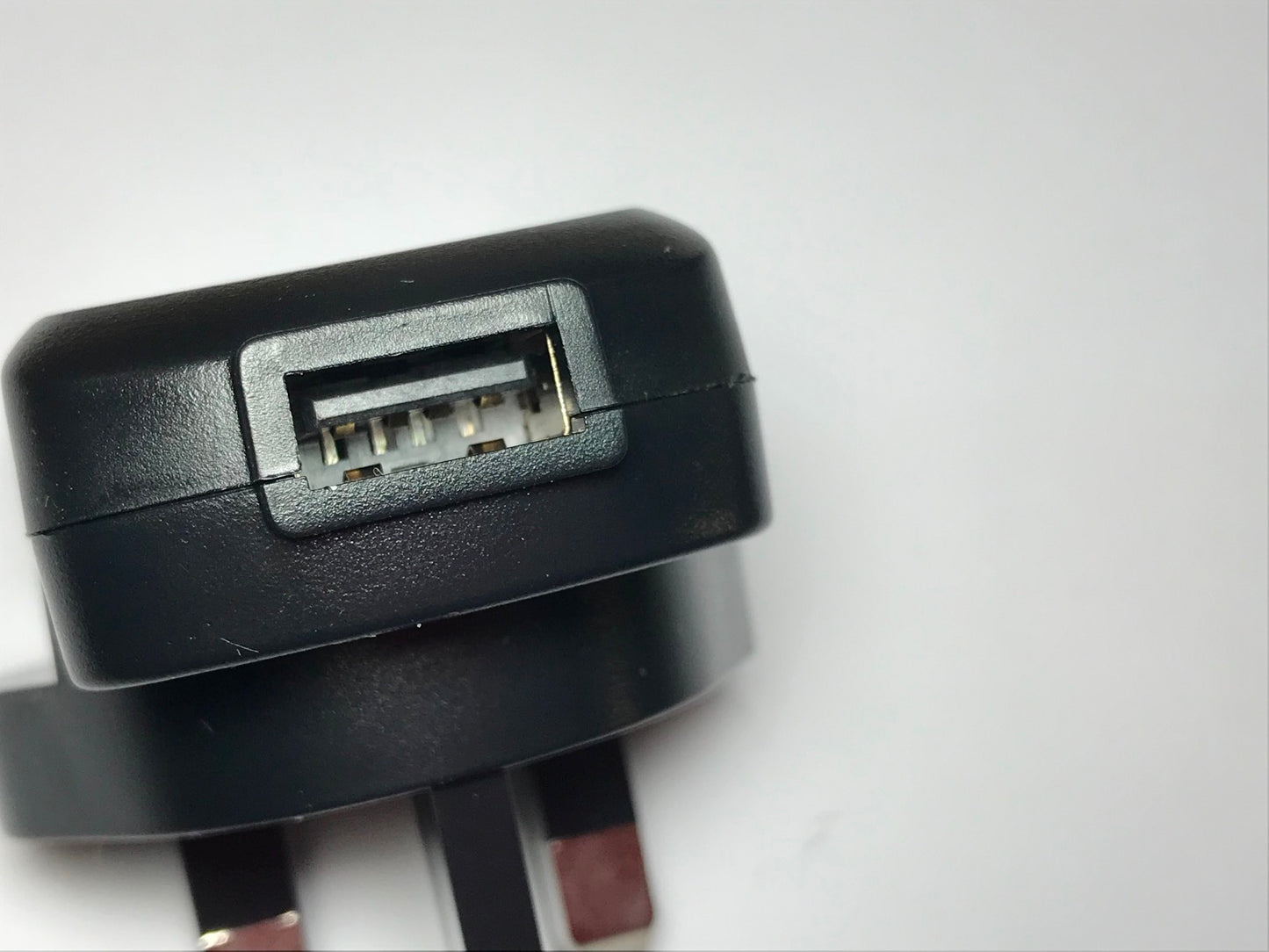 ALCATEL 5.0V 550mA Travel Charger USB PLUG PA-5V550MA-017 CBA3068ABAC5 5V ICS01