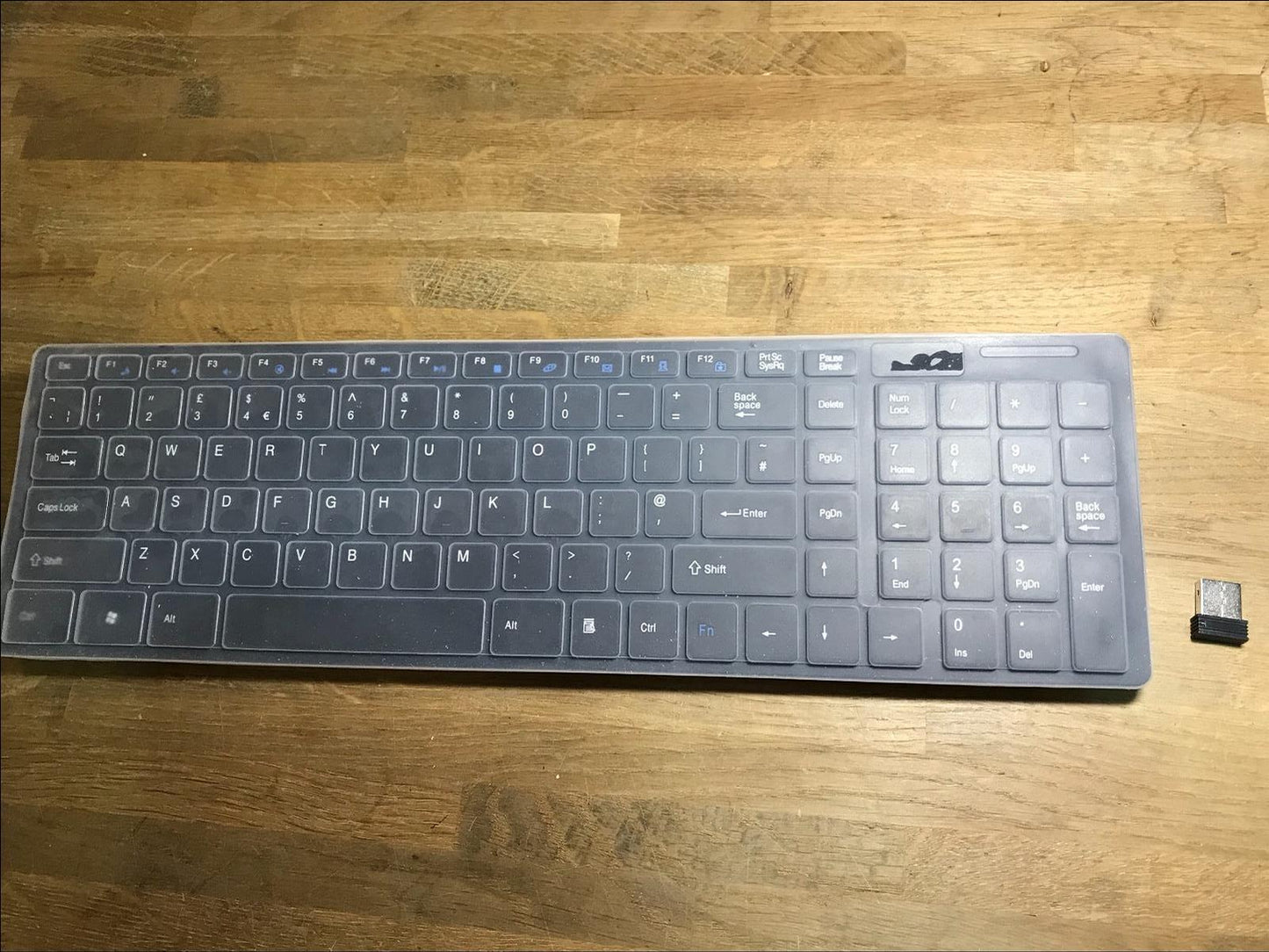 Black Wireless Keyboard with Number Pad & Mouse Set for Samsung UE40J6300