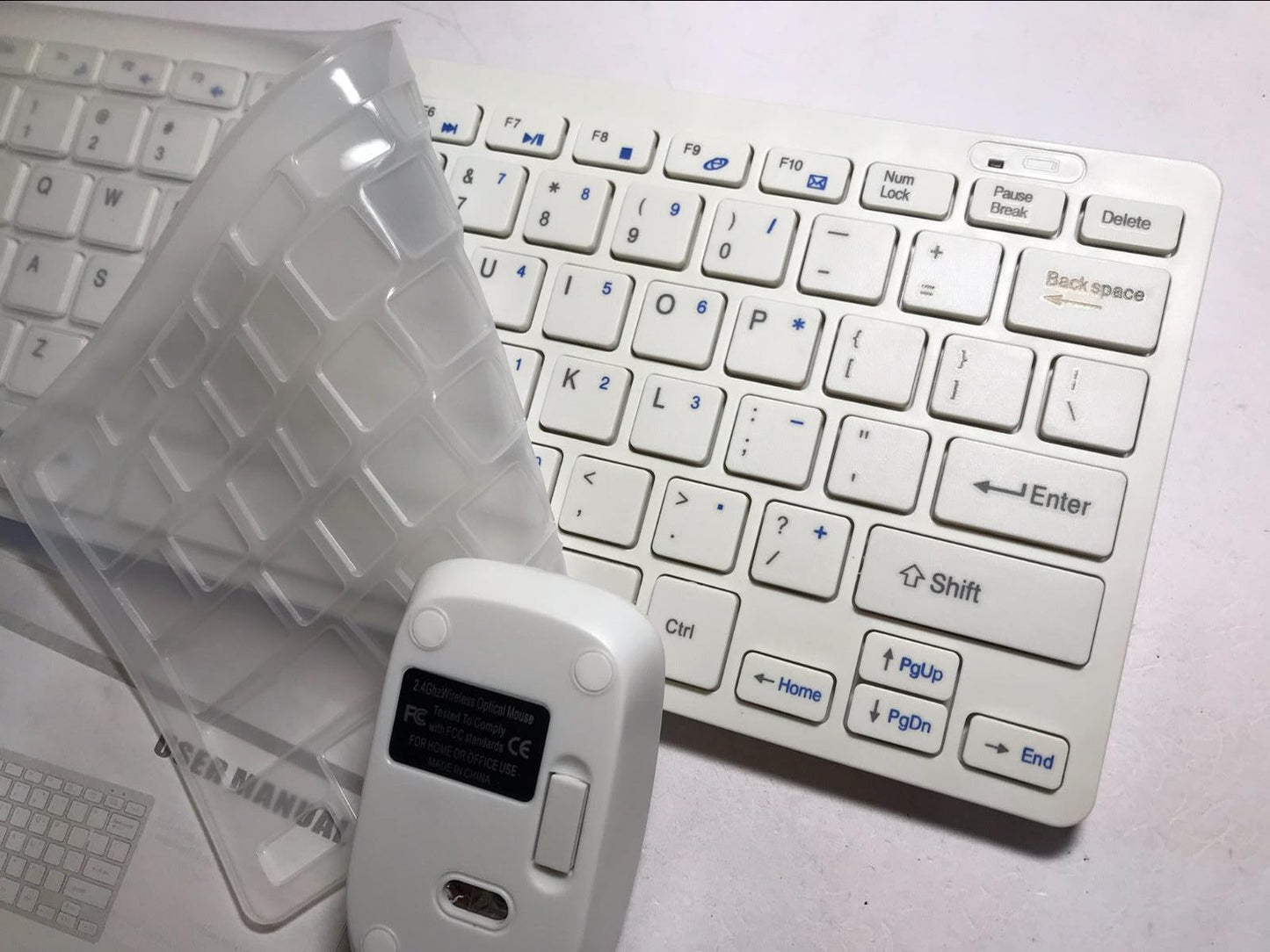 White Wireless Keyboard and Mouse for Apple iMac 20 Zoll Aluminium Modell 8,1