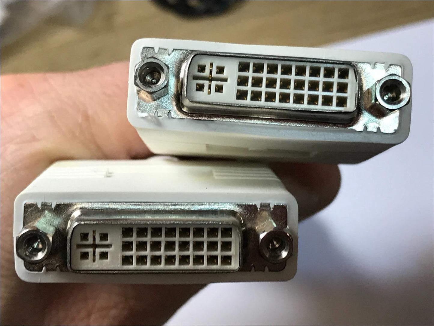 HP/Dell Single DMS-59 to Dual DVI Y Splitter Video Cable H9361 R0915 338285-009