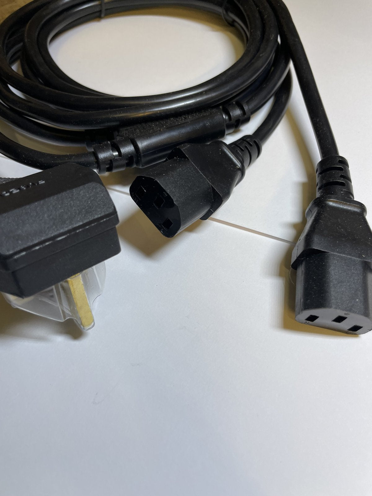 UK Kettle C13 IEC Power Cable Lead 3 Pin 3M Long Y Splitter Dual Connection