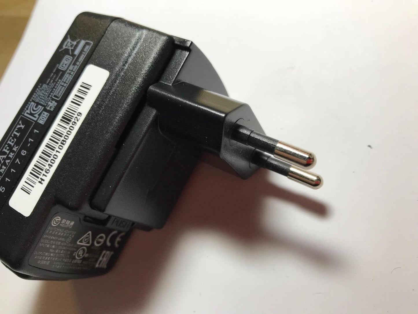 Genuine ADS-12B-06 05010E Switching Adapter 5V 2.0A EU Mains USB Plug